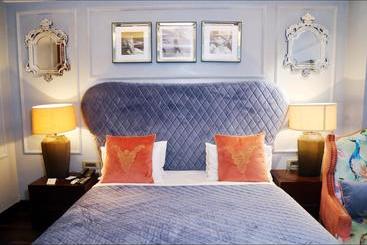 تختخواب و صبحانه The Ivy House