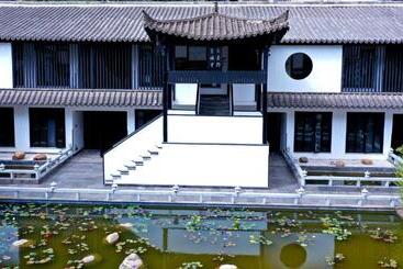 Xijian Hotel   Kunming Dongfeng East Road Dashuying Metro Station