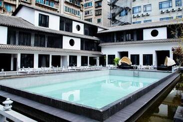 Xijian Hotel Kunming Dongfeng East Road Dashuying Metro Station