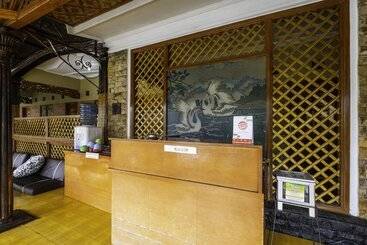 هتل Reddoorz Syariah At Bumi Eyang Enin Homestay Tasikmalaya