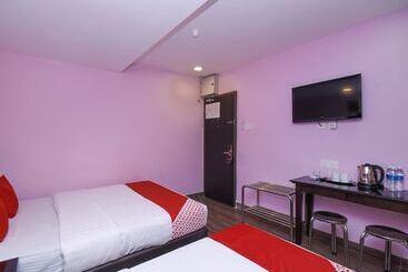 هتل Oyo 89775 98inn