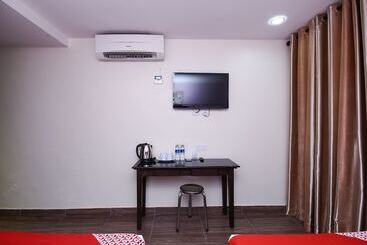 هتل Oyo 89775 98inn
