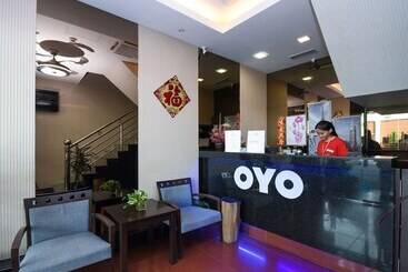 هتل Oyo 89775 98inn