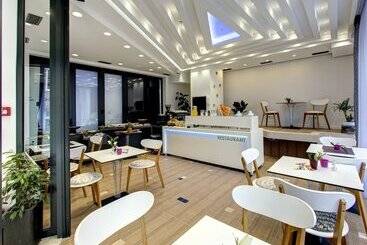پانسیون Diamond Rain Boutique