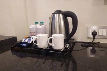 Fabhotel Prime Kzar Corporate   Nr Sealdah Station