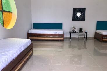 هتل Paradise Lake Finca