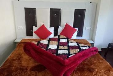 پانسیون Jagdarshan Guest House