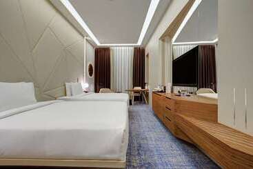 هتل Doubletree By Hilton Adana