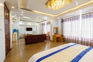 هتل Phố Xanh Marina