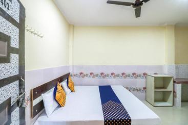 هتل Spot On 63477 Aashirwad Guest House