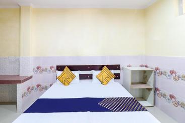 هتل Spot On 63477 Aashirwad Guest House