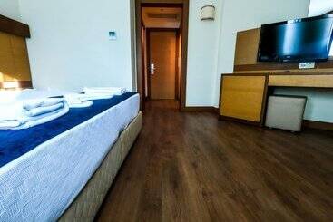 استراحتگاه Afytos Bodrum City