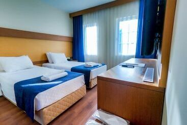 استراحتگاه Afytos Bodrum City