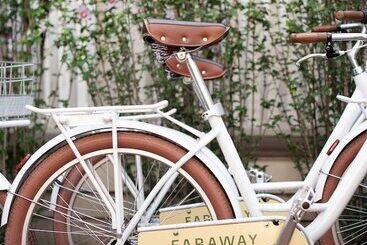 هتل Faraway Nantucket