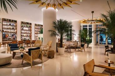 هتل Nautilus Sonesta Miami Beach
