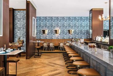 هتل Nautilus Sonesta Miami Beach