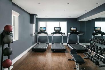 هتل Nautilus Sonesta Miami Beach