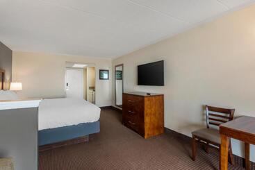 فندق Quality Inn Ocean City Beachfront