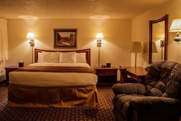 هتل Richland Inn And Suites