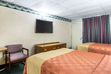 هتل Rodeway Inn