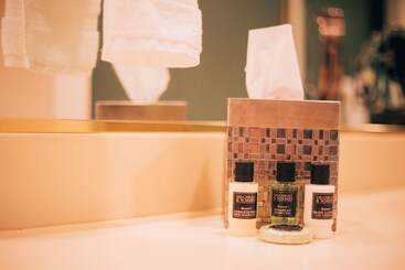 The Remington Suite Hotel And Spa