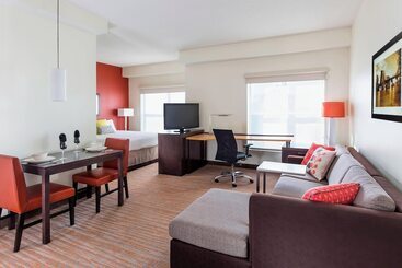 Residence Inn By Marriott Bloomington By Mall Of America