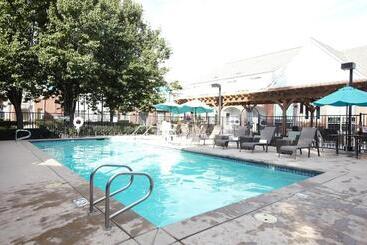 Residence Inn By Marriott Sacramento Airport Natomas