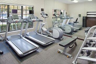 Residence Inn Dallas Addison/quorum Drive