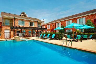 Residence Inn Houston By The Galleria