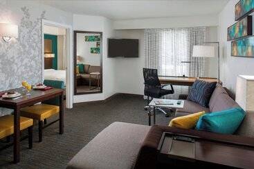 Residence Inn By Marriott New Orleans Metairie