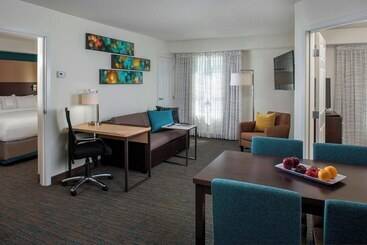 Residence Inn By Marriott New Orleans Metairie