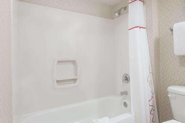 اقامتگاه Value Suites Extended Stay   St Louis