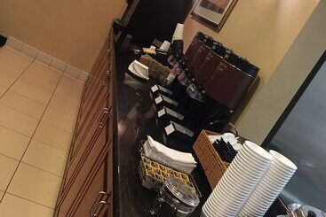 Резиденция Doral Inn & Suites Miami Airport West