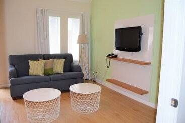 Резиденция Doral Inn & Suites Miami Airport West