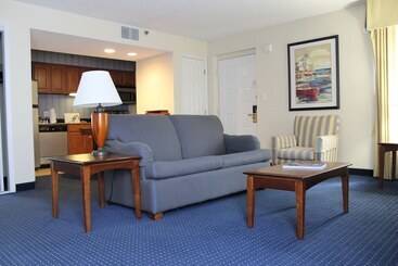 Резиденция Doral Inn & Suites Miami Airport West
