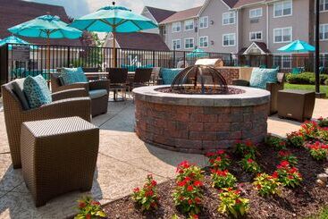 اقامتگاه Sonesta Es Suites Allentown Bethlehem Airport