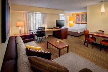 اقامتگاه Sonesta Es Suites Allentown Bethlehem Airport