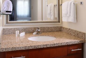اقامتگاه Sonesta Es Suites Dallas Medical Market Center