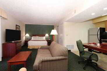 اقامتگاه Sonesta Es Suites South Brunswick Princeton