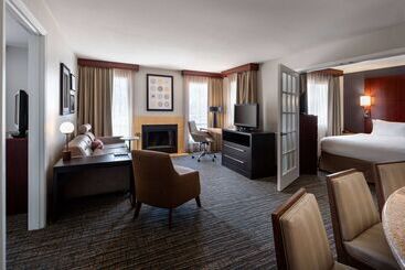 اقامتگاه Sonesta Es Suites Tempe