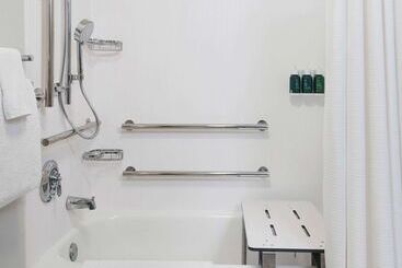 اقامتگاه Sonesta Es Suites Tempe