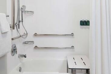 اقامتگاه Sonesta Es Suites Tempe