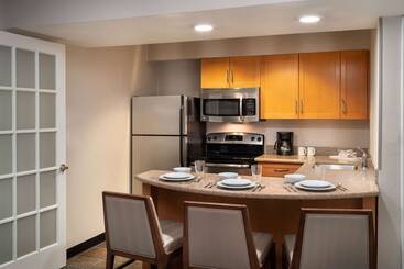 اقامتگاه Sonesta Es Suites Tempe