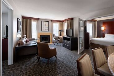 اقامتگاه Sonesta Es Suites Tempe