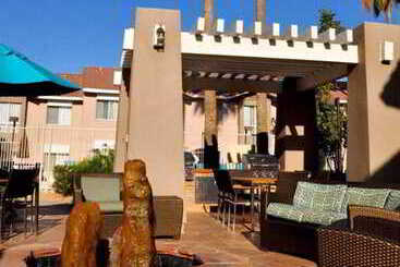 اقامتگاه Sonesta Es Suites Tempe