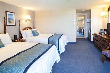 Riviera Beach Resort