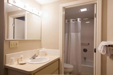 Riviera Beach Resort