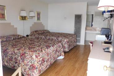 Royal Host Motel