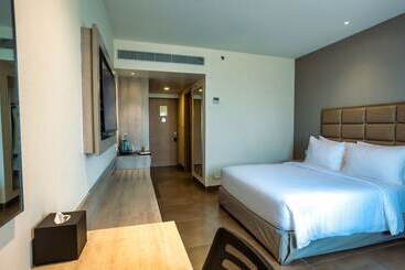 Amika Hotel,madurai   Near Airport