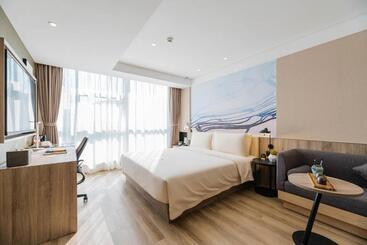 Atour Hotel Kunming Dashanghui